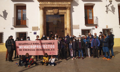 Piden más poder municipal para decidir sobre las instalaciones de renovables